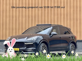 Porsche Cayenne 3.6 S | 421 PK! | Panoramadak | 21" Lichtmetaal | Sportchrono Pakket | Elektrische Stoelen + Geheugen