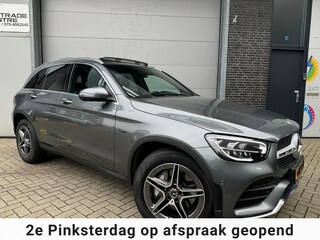 Mercedes-Benz GLC 300e 4MATIC Premium [Pano | Camera | Dodehoek | AMG-styling]