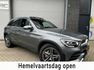 Mercedes-Benz GLC 300e 4MATIC Premium [Pano | Camera | Dodehoek | AMG-styling]