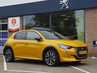 Peugeot 208 GT 1.2 PureTech 100pk (VOL)AUTOMAAT (EAT8) | NAVIGATIE 3D COCKPIT | ZWART DAK | KEYLESS ENTRY&START | PARKEERSENSOREN V+A+CAMERAHULP ACHTER |
