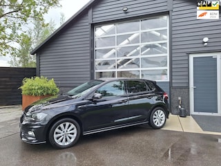 Volkswagen Polo 1.0 TSI Highline R-Line, Executive-Pakket, Adap. Cruise-Control, Apple-Carplay, Climate-Control, Privacy-glas.