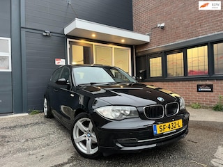 BMW 116i Introduction|PDC|NAVI|STOEL.VERW|CLIMATRONIC