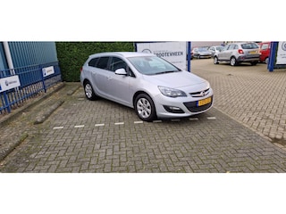 Opel Astra Sports Tourer 1.4 Turbo Bns +