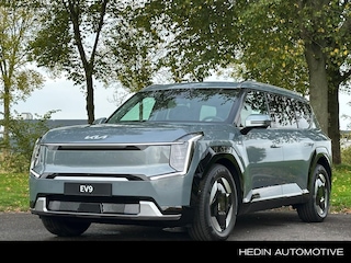 Kia EV9 Plus AWD 99.8 kWh ALLEEN BESCHIKBAAR VOOR PROEFRITTEN | NAVIGATIE | LEDER | ACHTERUITRIJCAMERA | LICHTMETALEN VELGEN