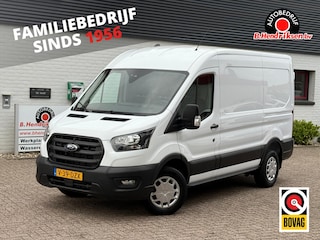 Ford Transit GB 350 L2H2 TDCi 105pk FWD Trend/ Trekhaak met 2500KG trekgewicht/ Parkeersensoren V+A/ DAB/ Cruise control/ 3 Zitplaatsen/ Airco/ Origineel NL/ NAP