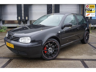 Volkswagen Golf 2.3 V5 Highline * Cruise * Clima *