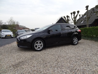 Ford Focus Wagon 1.0 Edition Navigatie/Parkeersensoren