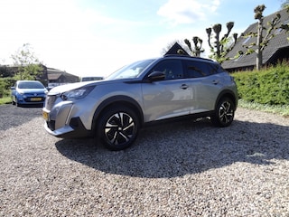 Peugeot 2008 130PK Aut. Allure Navigatie/Camera