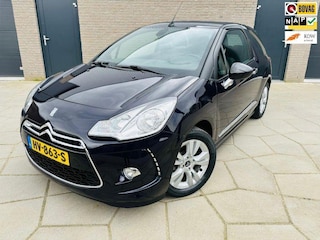 Citroën DS3 Cabrio 1.2 PureTech So Chic|Prachtige Cabrio|4 Nieuwe ALL-Seasons en SUPER weinig km s