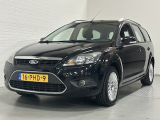 Ford Focus Wagon 1.6 TDCi Limited CLIMA / CRUISE / NAVI  / TREKHAAK