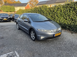 Honda Civic 1.4 Comfort | Autom. Airco | Elekt. Ramen | 5 Deuren | LMV | PDC | APK tot 22-04-2025!