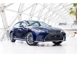 Lexus LS 500h AWD President Line | Ottoman seat | Massage function |