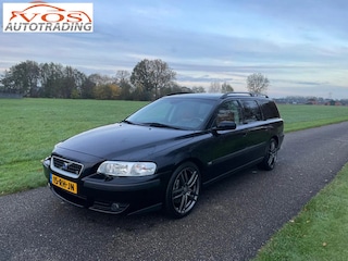 Volvo V70 2.5 R Geartronic **lees adv. tekst**