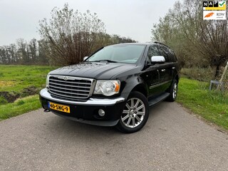 Chrysler Aspen 5.7 Liter HEMI 4WD / Recent grote beurt / 7 Persoons / Trekhaak / Automaat / Leder / Camera / Stoelverwarming /