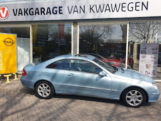 Mercedes-Benz CLK 2.6 CLK 240 COUPE AUT YOUNGTIMER