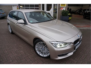 BMW 3-serie Touring 328I Luxury Line Automaat