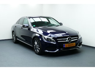 Mercedes-Benz C-klasse 200 CDI Premium Plus. Half Leer, Led Koplampen, Stoelverw, Navi, 17"LMV