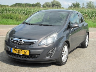 Opel Corsa 1.2-16V BlitZ + Navigatie