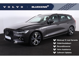 Volvo V60 B3 Plus Dark - IntelliSafe Assist - 360° Camera - Harman/Kardon audio - Adaptieve LED koplampen - Verwarmde voorstoelen, stuur & achterbank - Parkeersensoren voor & achter - Standkachel - Elektr. inklapbare trekhaak - 18' LMV