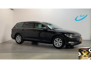 Volkswagen Passat Variant 1.5 TSI 150pk Comfortline Business LED Leder Navigatie DAB+