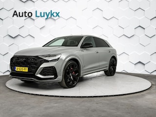 Audi Q8 4.0 TFSI RS Q8 Quattro | Panoramadak | Luchtvering | 23'' L.M. Velgen