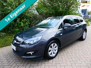 Opel Astra Sports Tourer 1.4 Turbo 120pk Airco Cruise Navi PDC 1e eigenaar