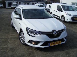 Renault Mégane 1.5 dCi Expression S&S VOORZIEN VAN AIRCO+CRUISECONTROL ! EURO 6 !! APK NIEUW!!!