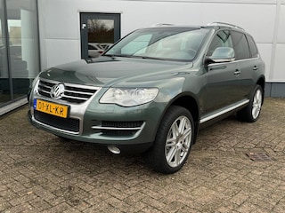 Volkswagen Touareg 5.0 TDI V10 | 4WD | 1E EIGENAAR ORGINEEL NED