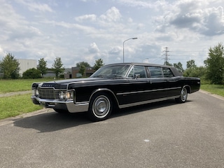 Lincoln Continental Lehmann-Peterson Executive Limousine 1969 (1 of 89 built) UNIVERSAL STUDIOS / AIRCO / ZELDZAAM / UNIEK