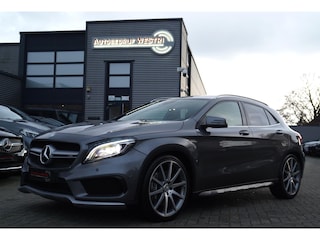 Mercedes-Benz GLA AMG 45 4MATIC | AMG Kuipstoelen | Leder/Alcantara | Stoelverwarming | Clima | 100% onderhouden |
