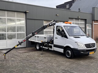 Mercedes-Benz Sprinter 510 2.2 CDI 366 Hiab 017T Laadkraan Trekhaak 3500kg trekgewicht 3 persoons Ex gemeente Kraan Autolaadkraan Gereedschapskist Open laadbak Pick-up p-up Euro 5 ( EX gemeinde )