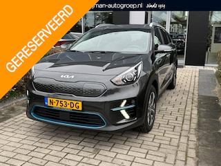 Kia Niro Edition 64 kWh Slechts 33.000 KM ! | Stoel/stuur verwarming | Cruise control Lane Keep Assist | Apple carplay/ android auto |