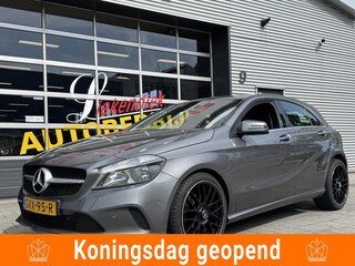 Mercedes-Benz A-klasse 180 BlueEfficiency URBAN - Navigatie I Airco I PDC I Sport interieur & 19 inch Velgen I Dealer onderhouden