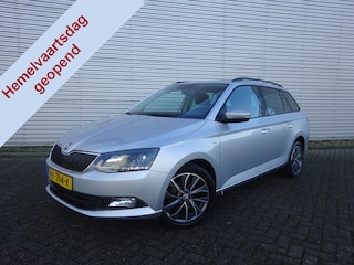 Skoda Fabia Combi 1.0 TSI Drive 1e Eigenaar / Navi / Climate control / Xenon / Parkeersens.