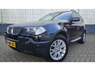 BMW X3 3.0i Executive youngtimer