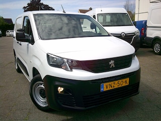 Peugeot Partner 1.5 BlueHDI Premium VOORZIEN VAN AIRCO+CRUISE+APPLE CARPLY !!