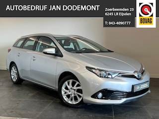 Toyota Auris 1.8 HYBRID TOURING SPORTS CVT Automaat / Clima / Cruise / Achteruitrijcamera