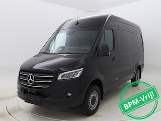 Mercedes-Benz Sprinter 319CDI 190PK Automaat L2 RWD | BPM Vrij | Geveerde stoel | Distronic | 3,5t trekhaakvoorbereiding |