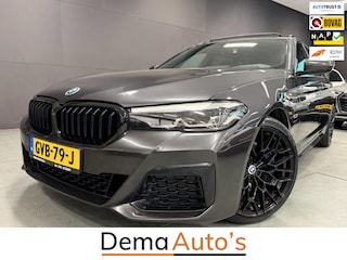 BMW 5-serie Touring 530e M-SPORT 20'' PANO/NAVI/CAM/DAB/CARPLAY/ECC/PDC/CRUISE///