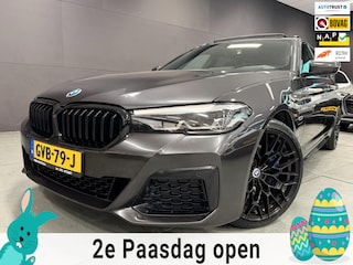 BMW 5-serie Touring 530e M-SPORT 20'' PANO/NAVI/CAM/DAB/CARPLAY/ECC/PDC/CRUISE///