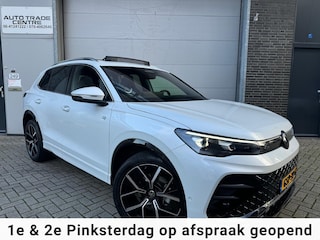 Volkswagen Tiguan 1.5 eTSI R-Line [Pano|HUD|H&K|StuurVW|Trekhaak]