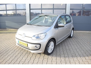 Volkswagen Up 1.0 60pk High up!