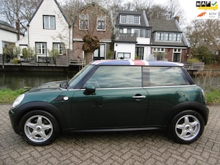 Mini Cooper 1.6 Clima Cruise Historie Youngtimer Keurige auto