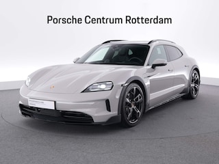 Porsche Taycan 4