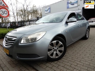 Opel Insignia 1.8 Edition NU 6950,00