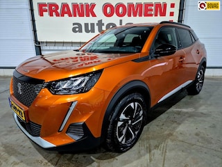 Peugeot 2008 1.2 PureTech 131PK Allure Pack + LED|Navi|Apple|Android|DAB|Clima|Cruise|PDC|17"LMV|Rijklaarprijs