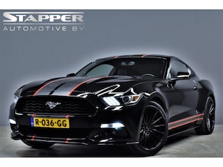 Ford Mustang Fastback 2.3 EcoBoost 317pk Automaat Camera/Keyless/Led/Leer/Stoelverw./Stoelvent./Cruise/Lmv19"