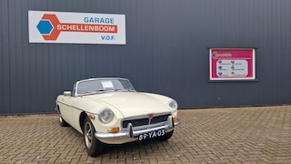 MG B 1.8 GT