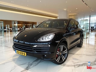 Porsche Cayenne 4.8 S in zeer mooie staat.