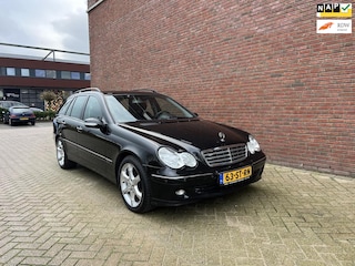 Mercedes-Benz Combi 200 CDI Elegance, Navigatie, Bluetooth, Cruise control, Airco, Trekhaak, NAP, boekjes aanwezig